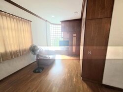 Lowland Road (D19), Semi-Detached #502060361